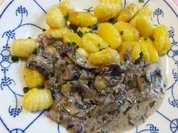 Rahm-Champignons mit Gnocchi - Rezept - Bild Nr. 2