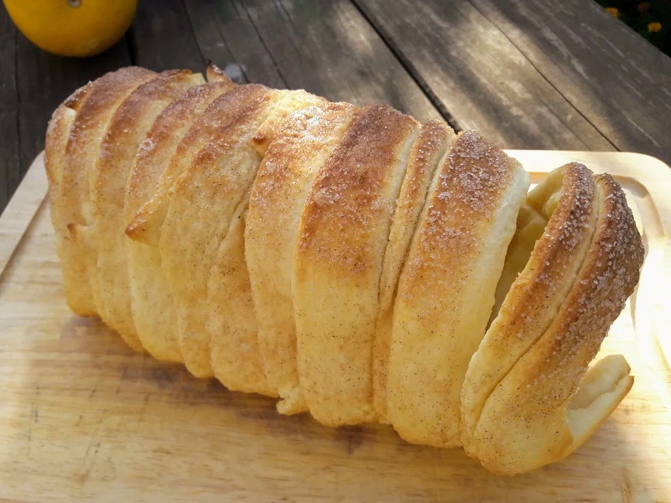 Baumstriezel mit Zimt und Zucker - Rezept - Bild Nr. 2