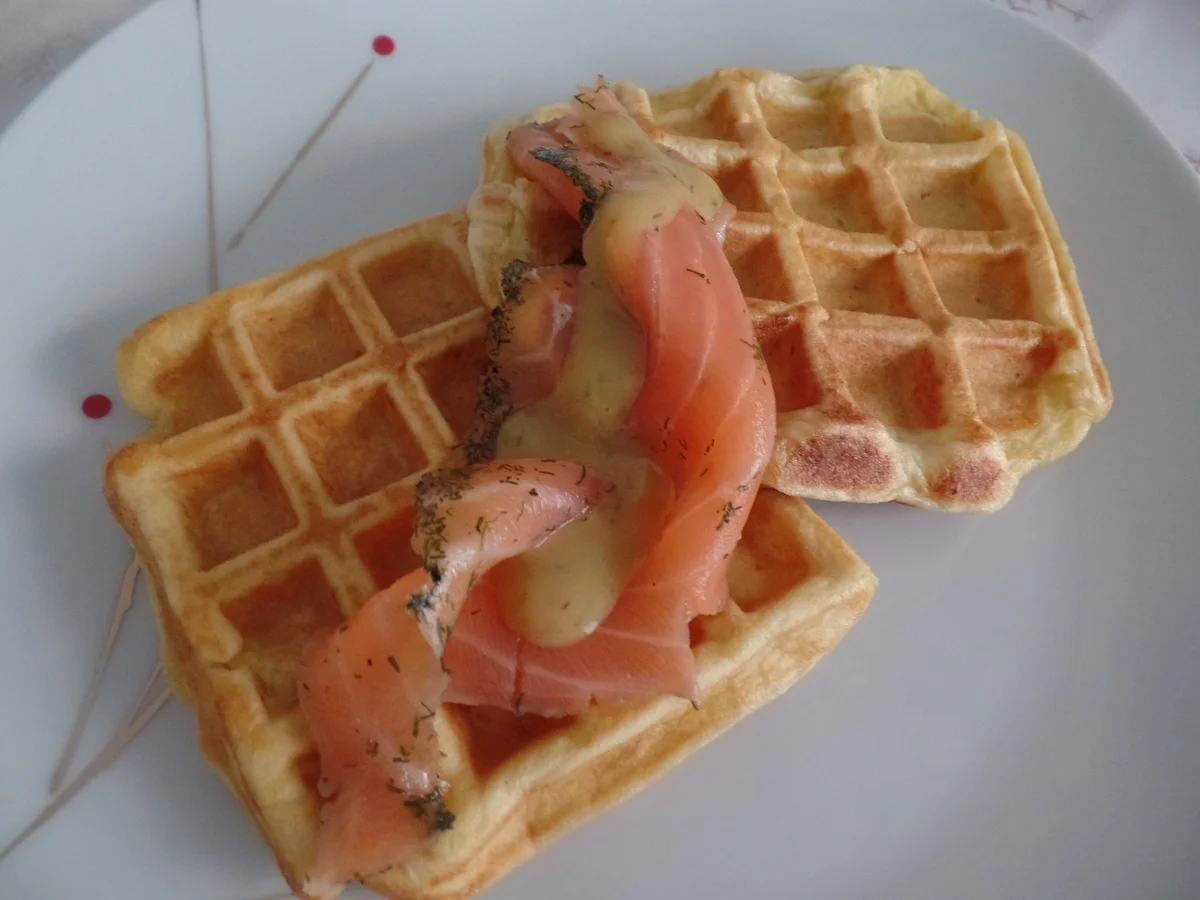 Rezept: Kartoffelwaffeln mit Lachs Bild Nr. 11915 Kartoffelwaffeln mit Lachs - Rezept - Bild Nr. 11915