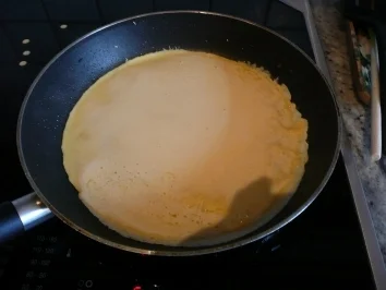 Pfannkuchen-Hack-Röllchen - Rezept