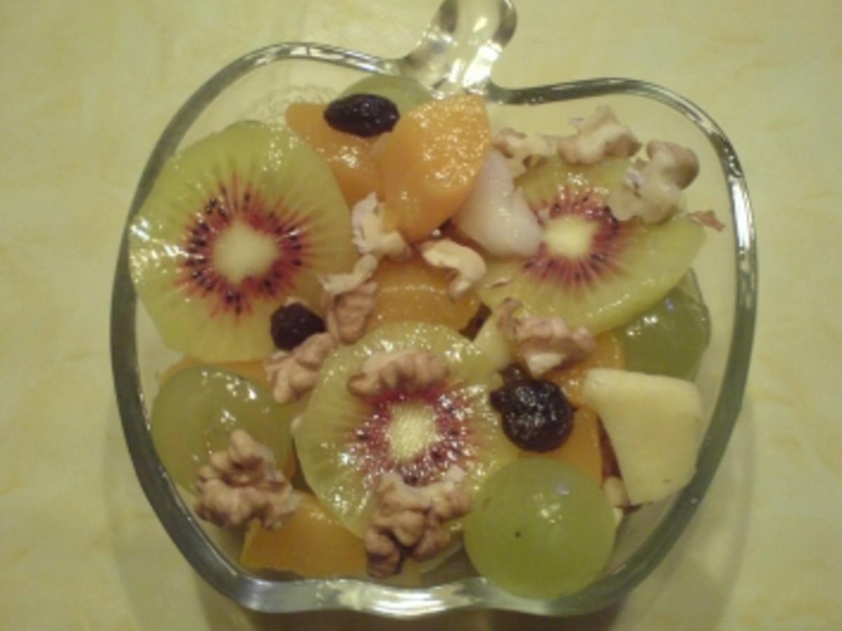 Bunter Obstsalat - Rezept mit Bild - kochbar.de