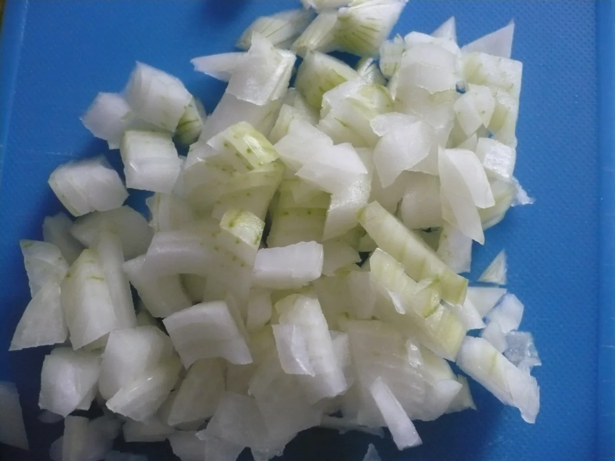 Rezept: Sellerie - Cremesuppe mit Meerrettich und Lachs Bild Nr. 3 Sellerie - Cremesuppe mit Meerrettich und Lachs - Rezept - Bild Nr. 3