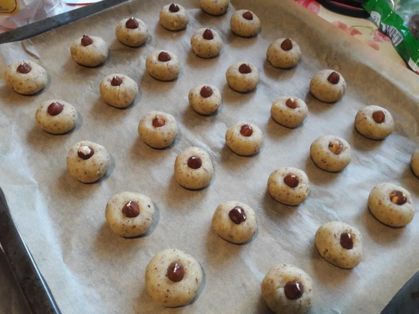 Haselnussplätzchen - einfach - von loewe_bs Haselnussplätzchen - einfach - von loewe_bs