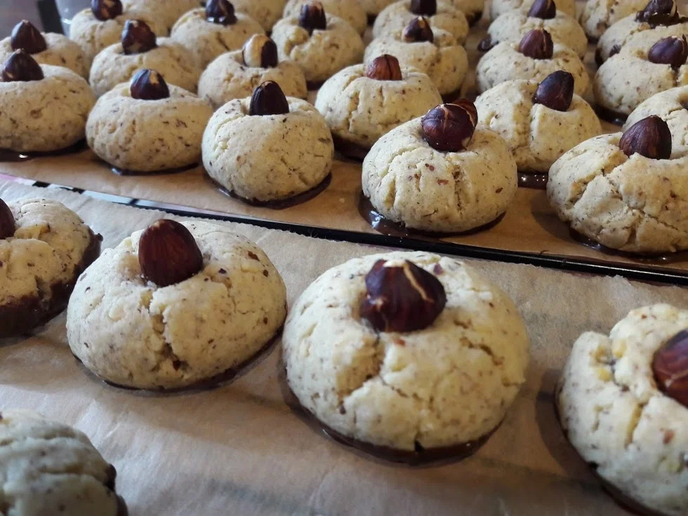 Rezept: Haselnussplätzchen Bild Nr. 15 Haselnussplätzchen - Rezept - Bild Nr. 15