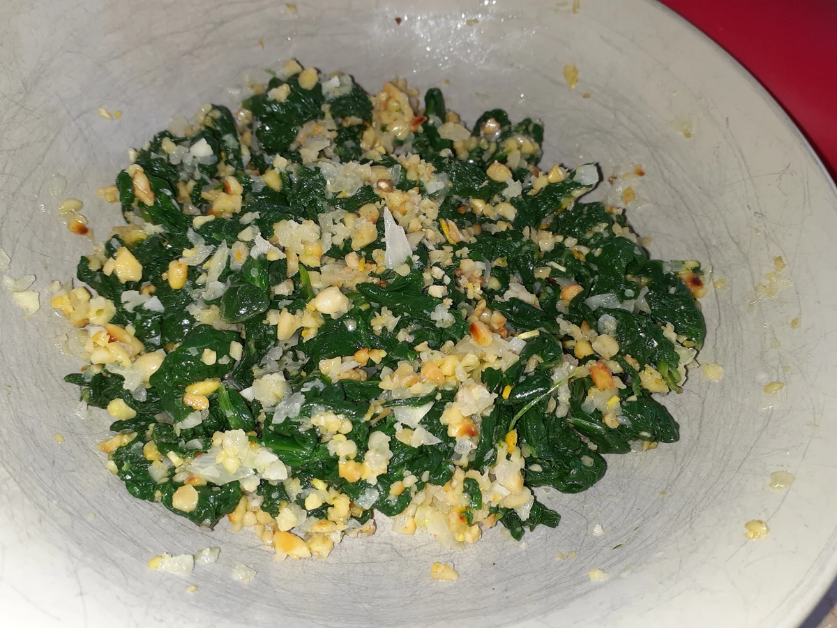 Rinderroulade mit Spinat-Parmesan-Pancetta-Fülle in Rotweinsauce - Rezept - Bild Nr. 4