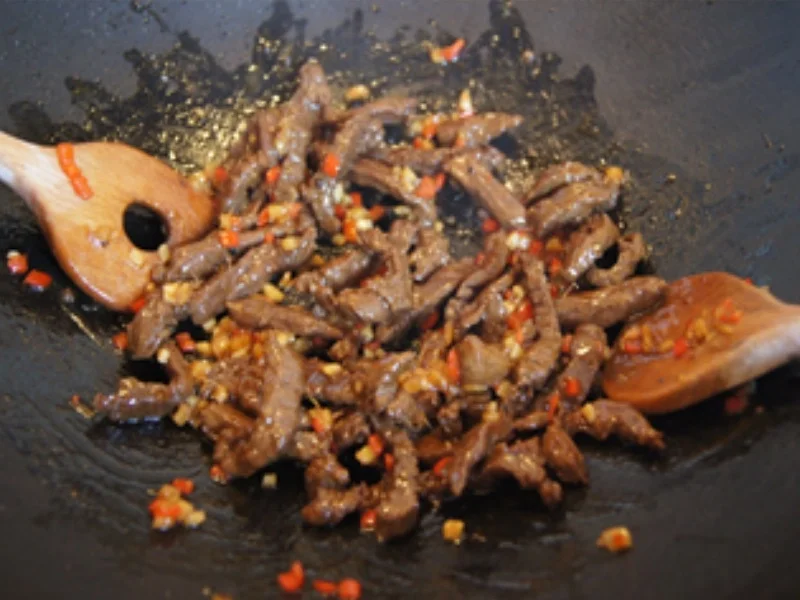 Rindfleisch-Gemüse-Nudel-Wok - Rezept - Bild Nr. 15