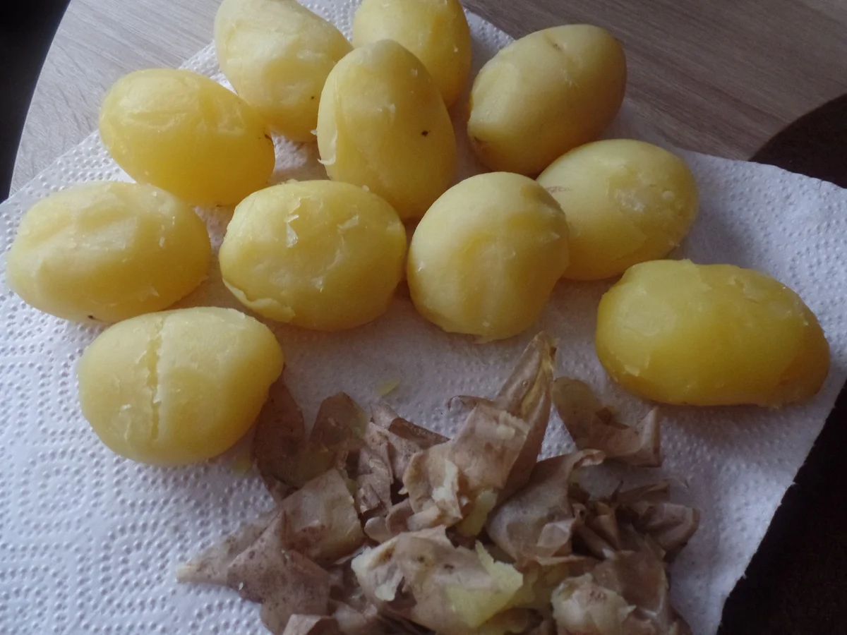 Spinatklöße auf Champignon-Rahmsauce - Rezept - Bild Nr. 11978