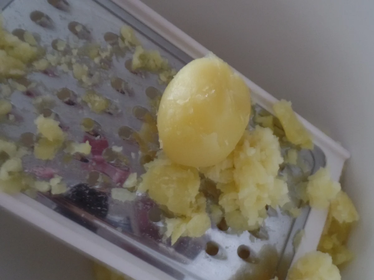 Spinatklöße auf Champignon-Rahmsauce - Rezept - Bild Nr. 11979