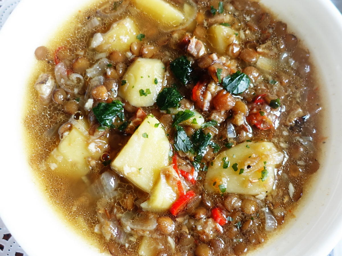 Indische, braune Linsensuppe - von Antareja