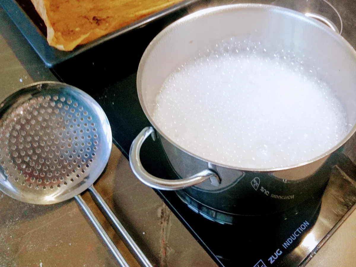 Laugenbrötchen aus Dinkelmehl - Rezept - Bild Nr. 9