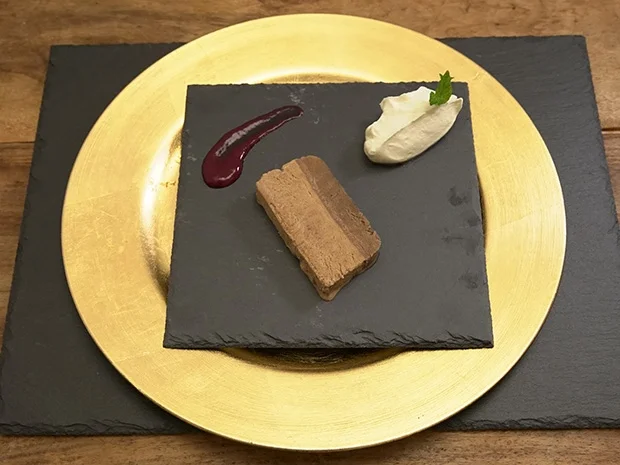 Rezept: Süßes Duett trifft Zitronencremnockerl Bild Nr. 2 Süßes Duett trifft Zitronencremnockerl - Rezept - Bild Nr. 2