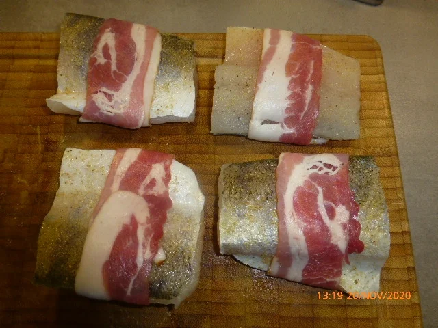 Zanderfilet im Speckmantel mit Berglinsen - Rezept - Bild Nr. 4