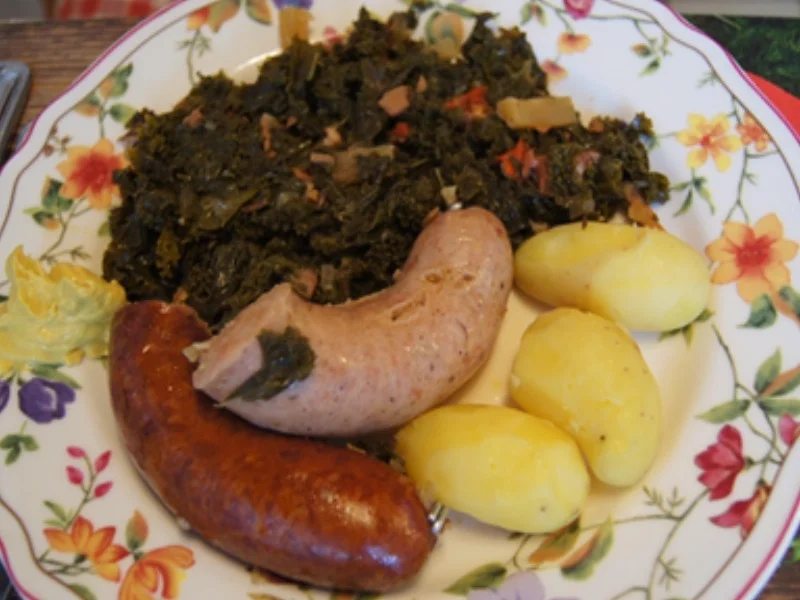 Rezept: Grünkohl 2020-2 mit Pellkartoffeldrillingen Bild Nr. 18 Grünkohl 2020-2 mit Pellkartoffeldrillingen - Rezept - Bild Nr. 18