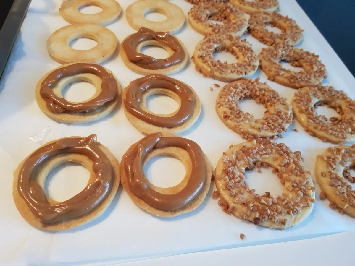 Rezept: Karamell-Kringel Bild Nr. 4 Karamell-Kringel - Rezept - Bild Nr. 4