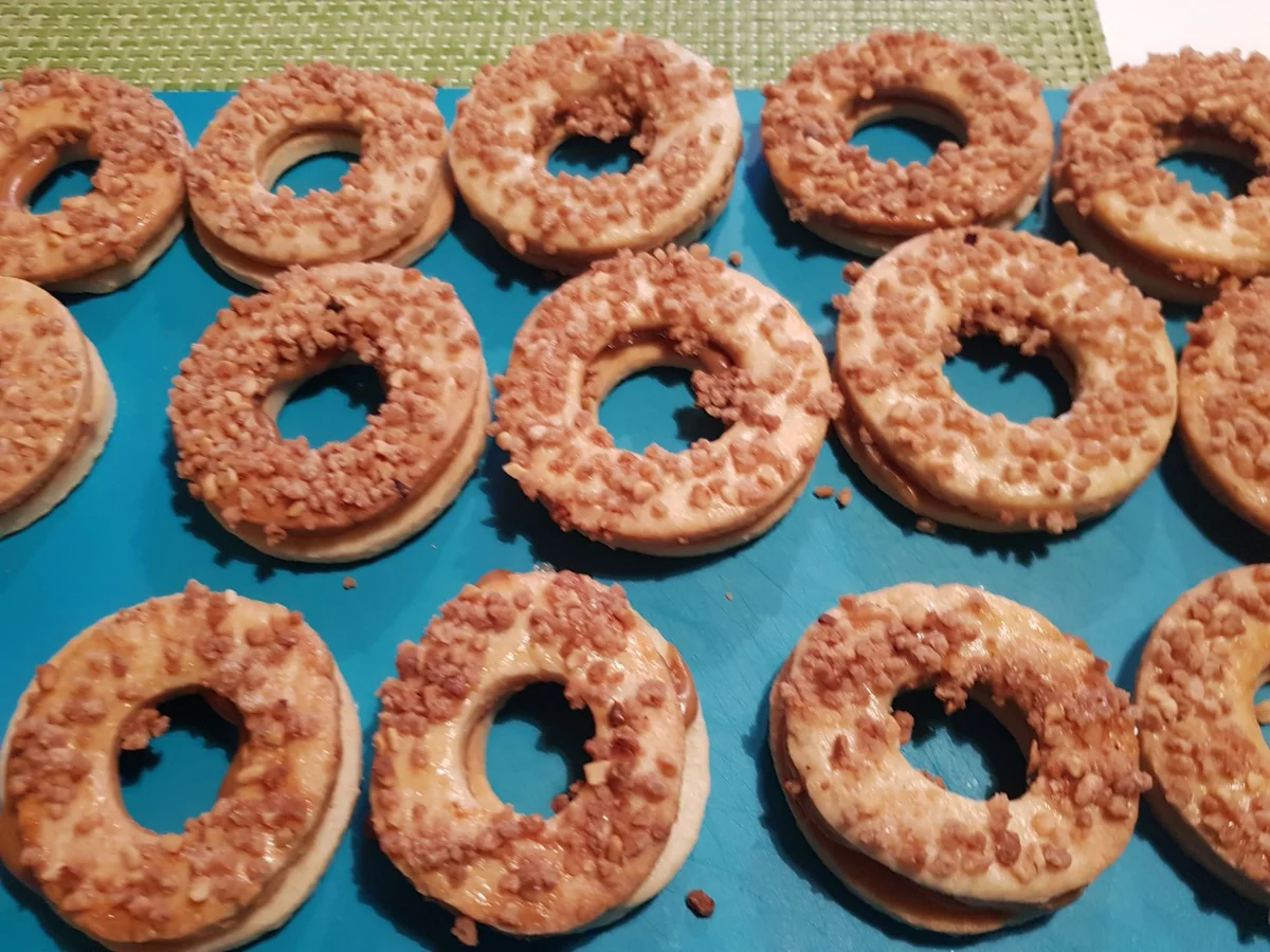 Rezept: Karamell-Kringel Bild Nr. 13 Karamell-Kringel - Rezept - Bild Nr. 13