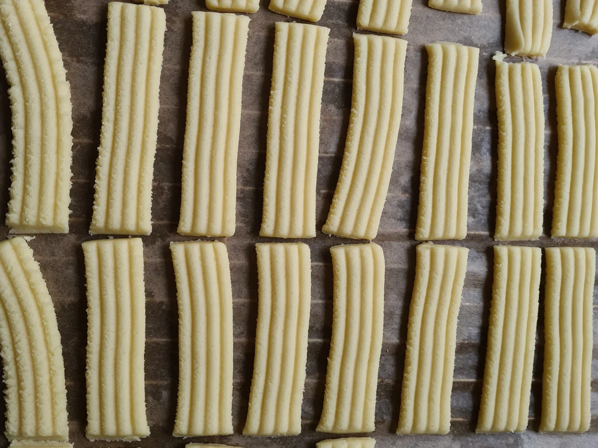 Rezept: Spritzgebäck für den Fleischwolf Bild Nr. 4 Spritzgebäck für den Fleischwolf - Rezept - Bild Nr. 4