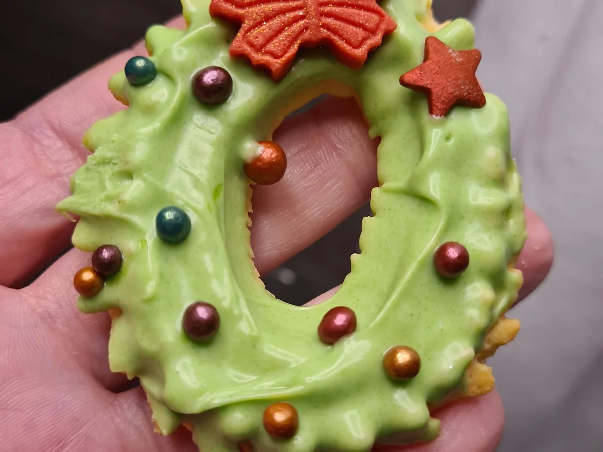 Rezept: Spritzgebäck für den Fleischwolf Bild Nr. 5 Spritzgebäck für den Fleischwolf - Rezept - Bild Nr. 5