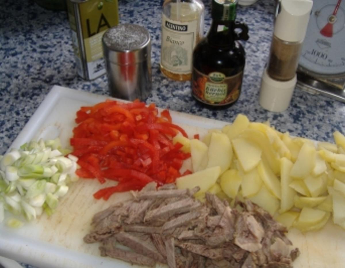 Kartoffelsalat mit Rindfleisch und Kürbiskernöl - Rezept