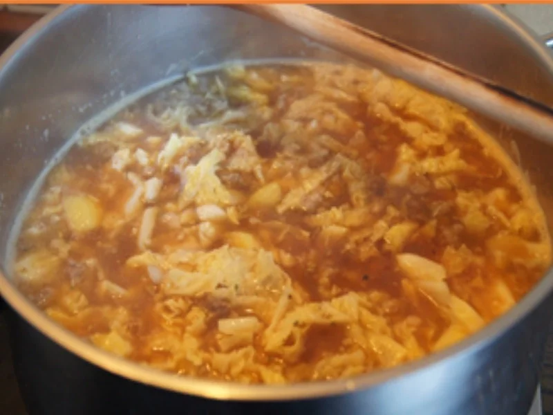 Eintopf mit Hackfleisch, Wirsing und Drillingen - Rezept - Bild Nr. 12