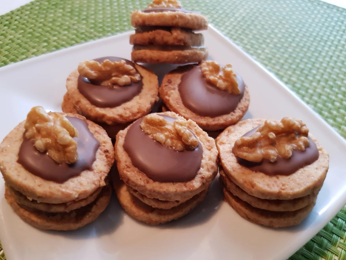 Walnuss-Türmchen - Rezept - Bild Nr. 2