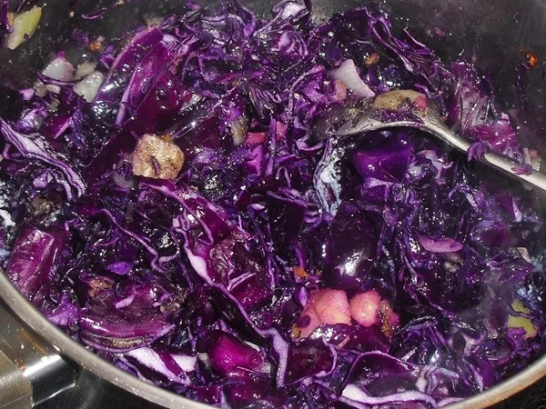 Gänsebraten mit fruchtig-weihnachtlichem Rotkohl-kochbar Challenge 12.0 (Dezember 2020) - Rezept - Bild Nr. 8