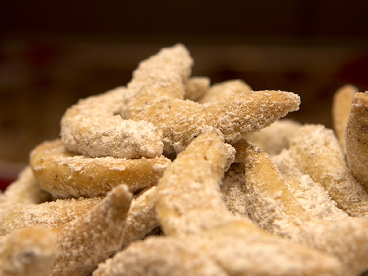 Vanillekipferl Klassisch und vegan - Rezept mit Bild - kochbar.de