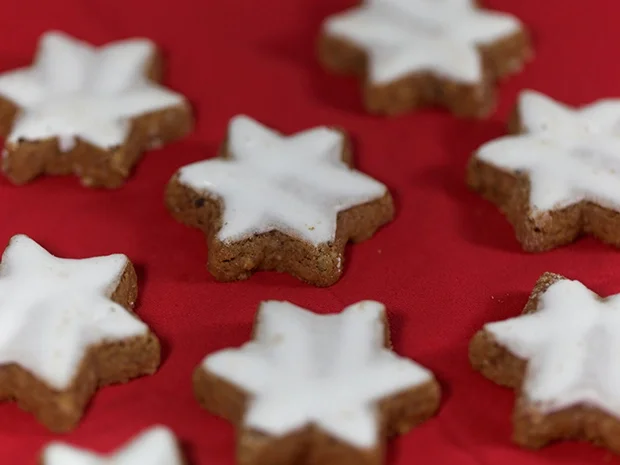 Rezept: Zimtsterne Bild Nr. 2 Zimtsterne - Rezept - Bild Nr. 2