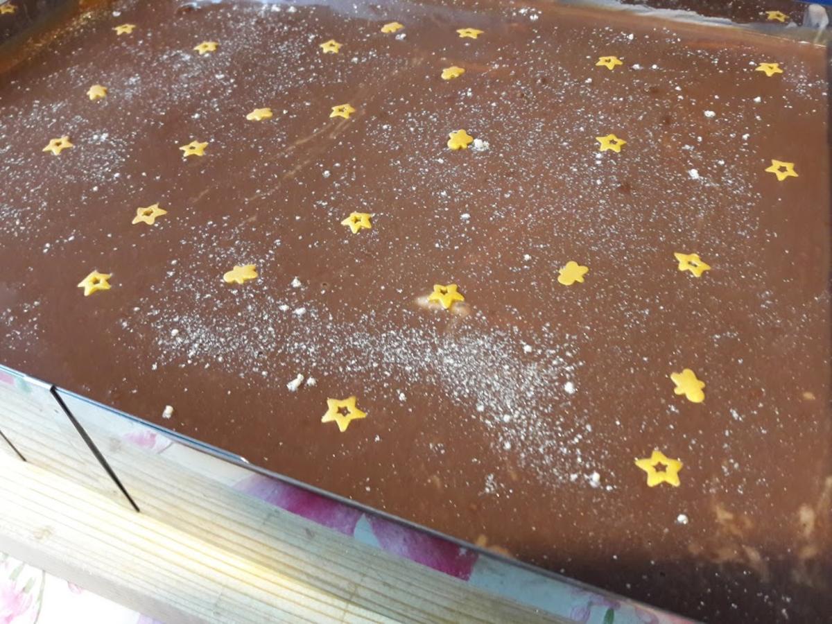 Schokoladenkuchen "Sternenhimmel" - Rezept - Bild Nr. 15