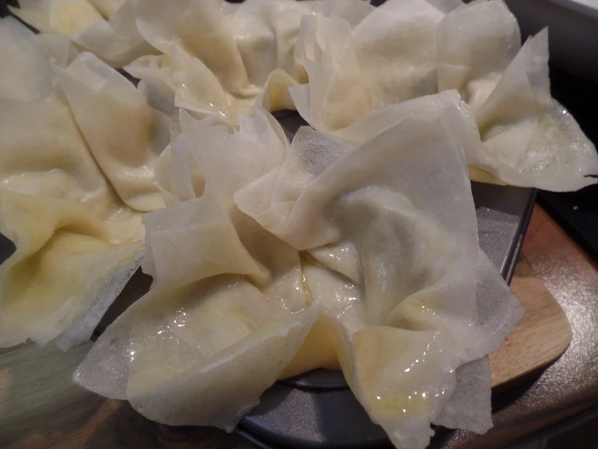 Filoteig-Törtchen mit Ziegenkäse -Kiwi -Füllung - Rezept - Bild Nr. 12065