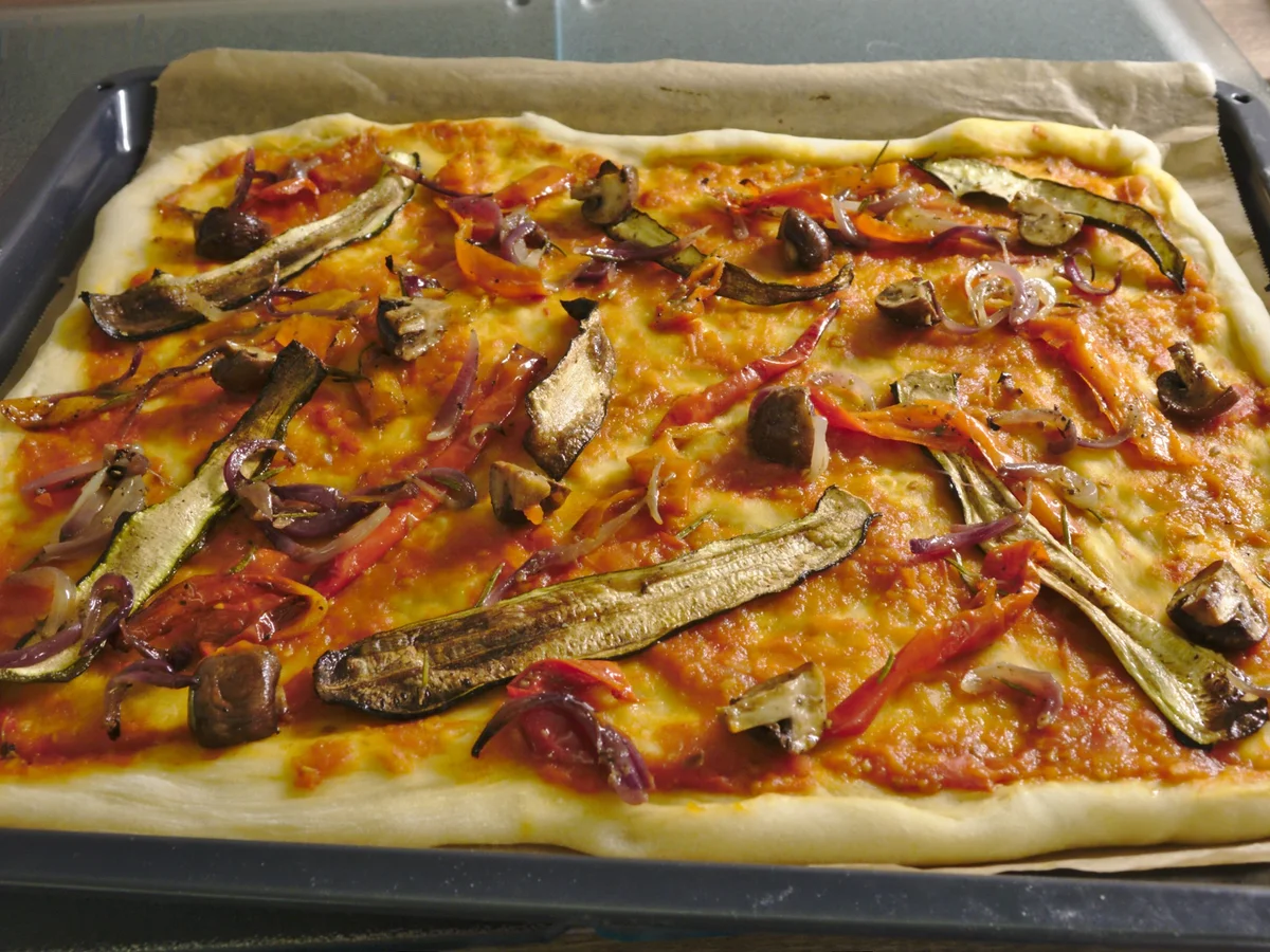 Antipasti Pizza - Rezept - Bild Nr. 8