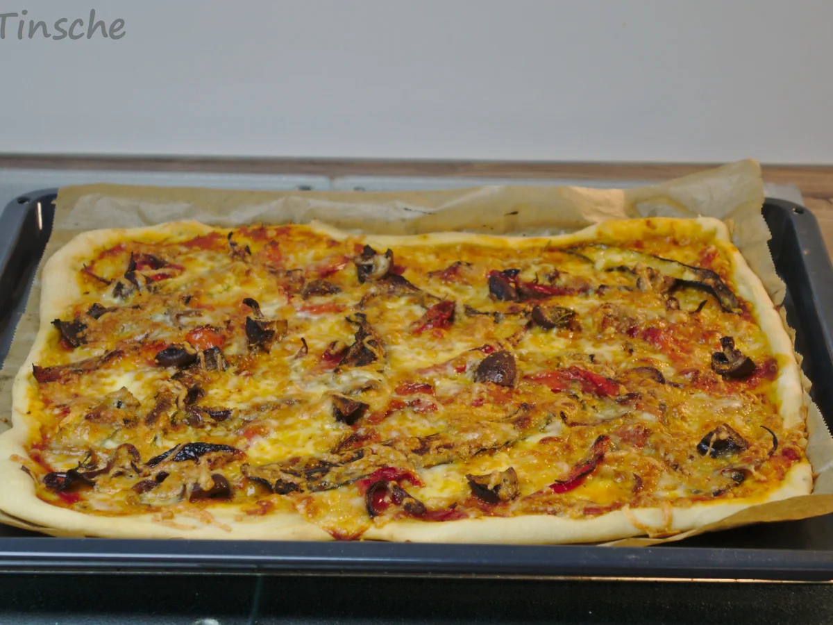 Antipasti Pizza - Rezept - Bild Nr. 13