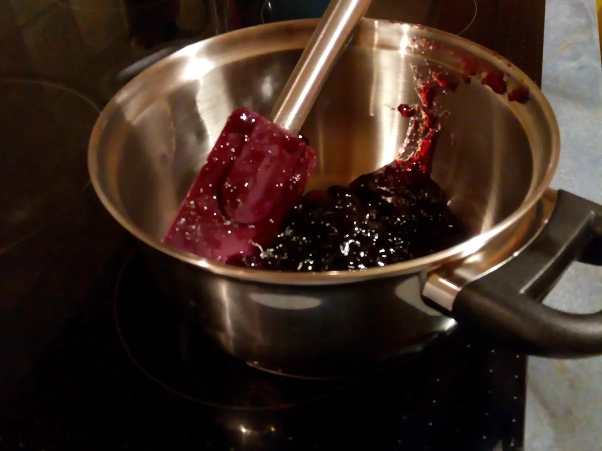 Rezept: Engelsaugen und Ausstecherle so wie wir sie mögen=kochbar Challenge 12.0 ( Dezember 2020) Bild Nr. 12084 Engelsaugen und Ausstecherle so wie wir sie mögen=kochbar Challenge 12.0 ( Dezember 2020) - Rezept - Bild Nr. 12084