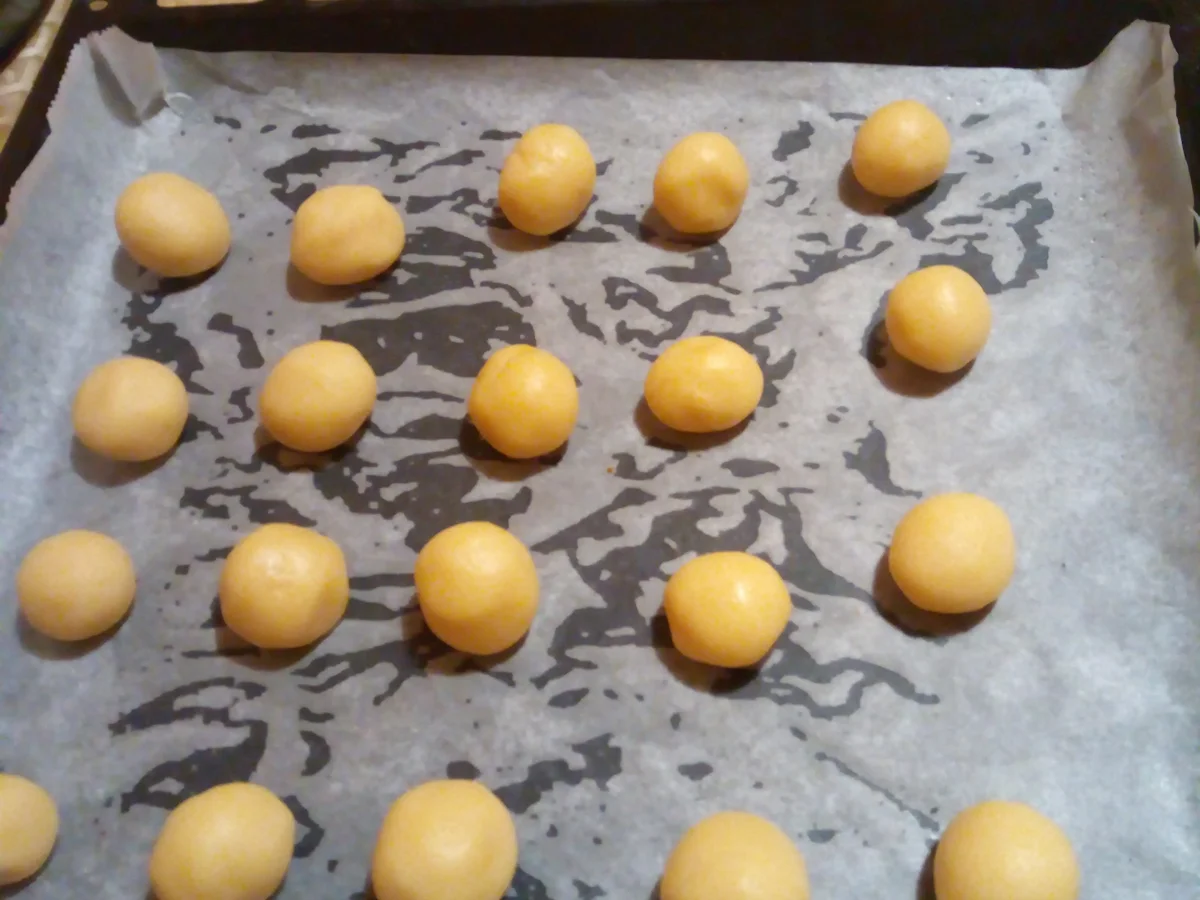 Rezept: Engelsaugen und Ausstecherle so wie wir sie mögen=kochbar Challenge 12.0 ( Dezember 2020) Bild Nr. 12093 Engelsaugen und Ausstecherle so wie wir sie mögen=kochbar Challenge 12.0 ( Dezember 2020) - Rezept - Bild Nr. 12093