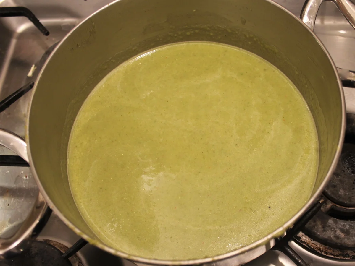 Ähzezupp (Erbensuppe) - Rezept - Bild Nr. 7