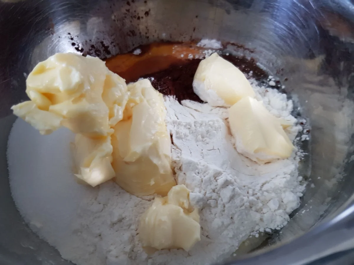 Schoko-Monde und St. Claus-Handschuhe - Rezept - Bild Nr. 11