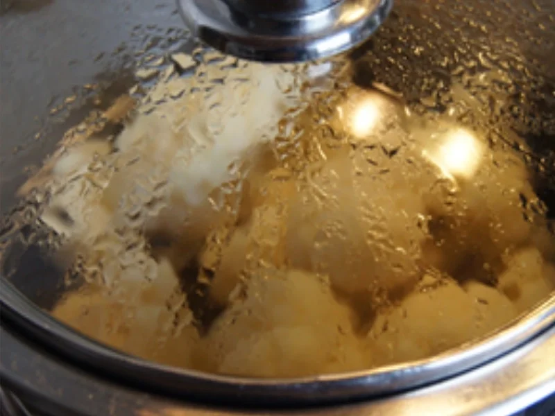 Tafelspitz mit Meerrettichsauce, Blumenkohl und Spätzle - Rezept - Bild Nr. 20