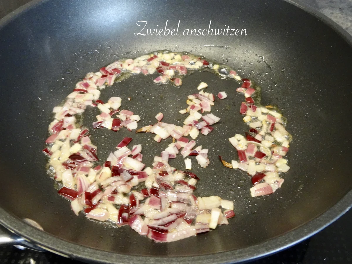 Rezept: Gambas auf Gorgonzola - Lauchgemüse Bild Nr. 12113 Gambas auf Gorgonzola - Lauchgemüse - Rezept - Bild Nr. 12113