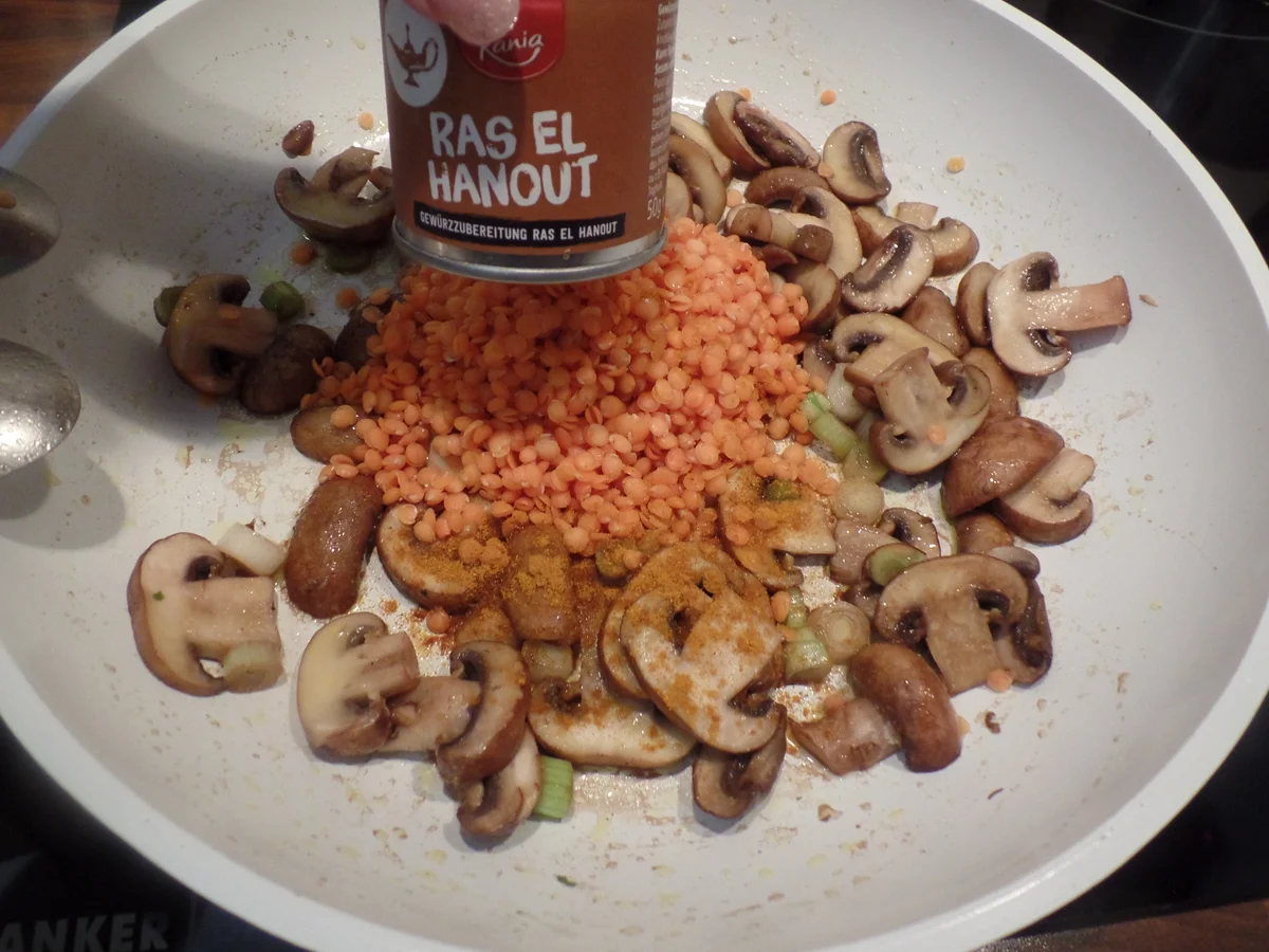 Ras el-Hanout-Kräuteromelette - Rezept - Bild Nr. 12109