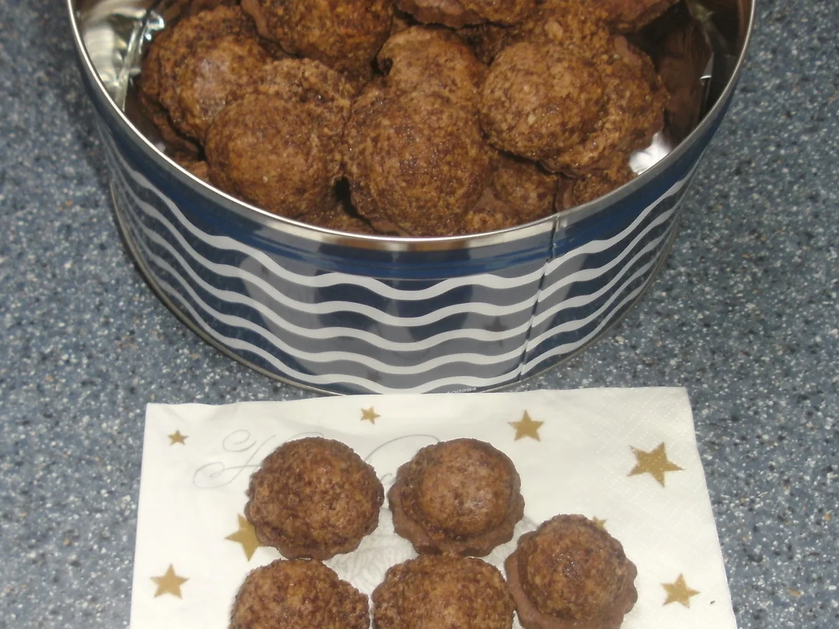 Rezept: Schokoplätzchen Bild Nr. 2 Schokoplätzchen - Rezept - Bild Nr. 2