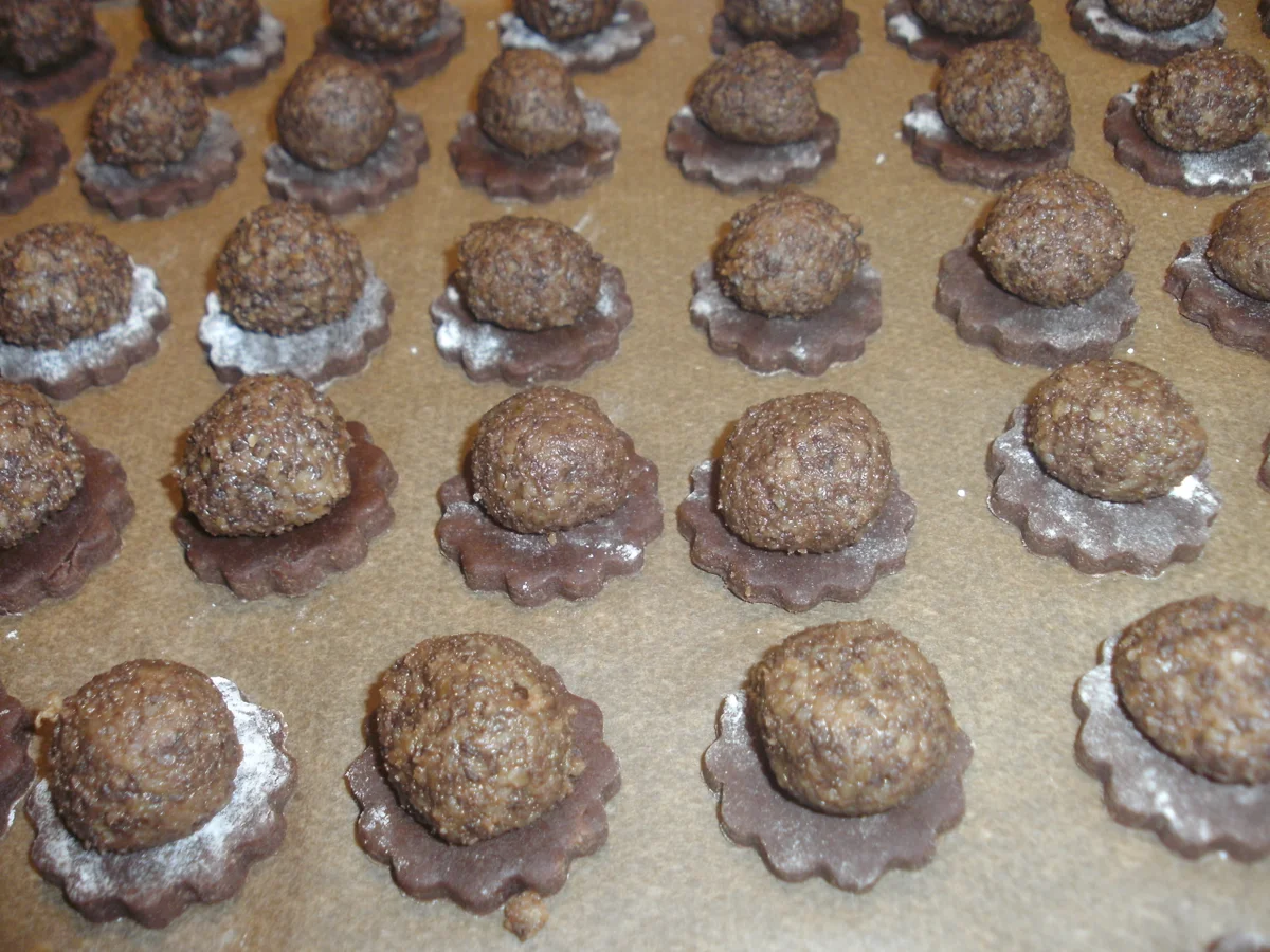 Rezept: Schokoplätzchen Bild Nr. 4 Schokoplätzchen - Rezept - Bild Nr. 4