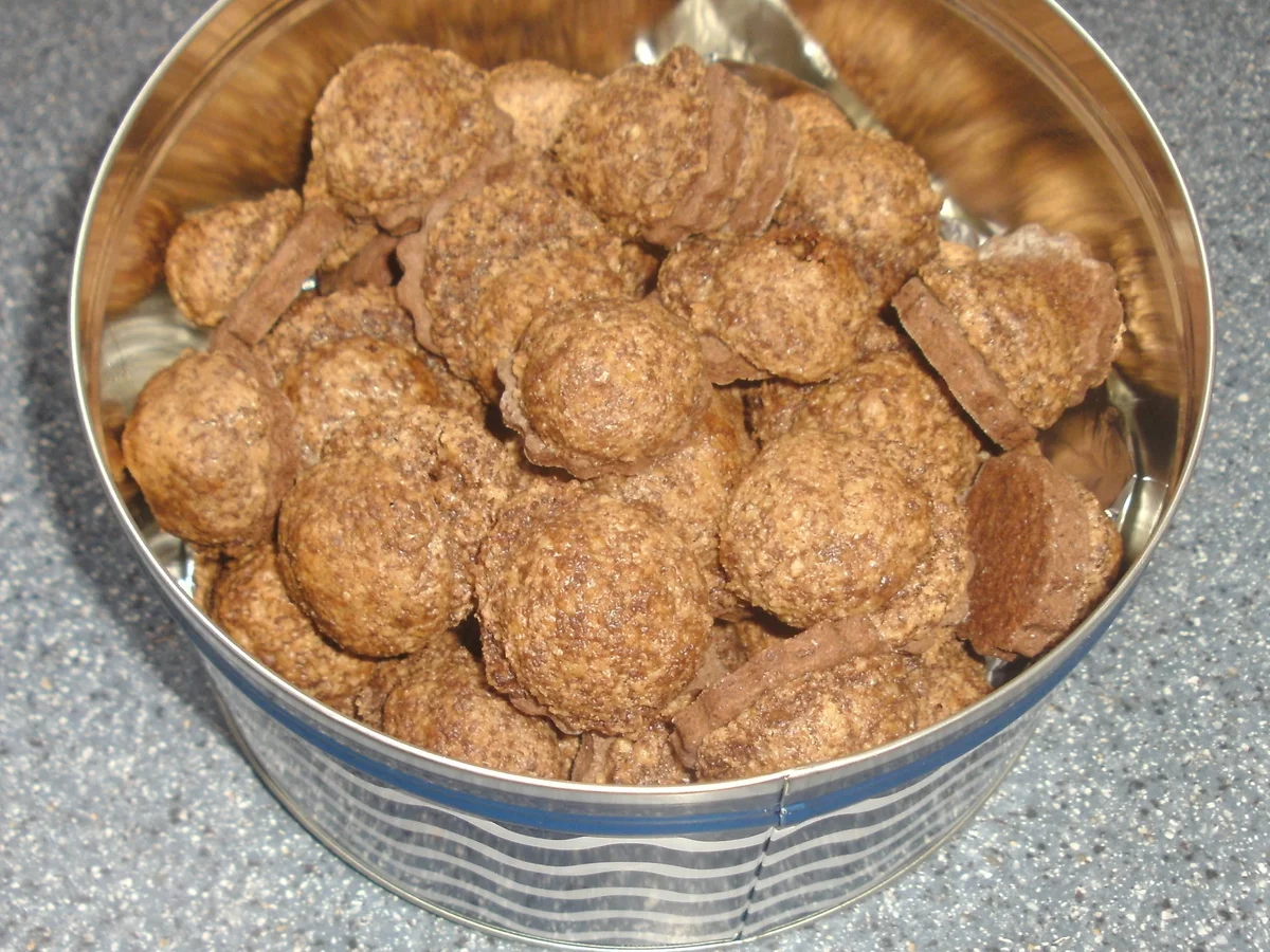 Rezept: Schokoplätzchen Bild Nr. 6 Schokoplätzchen - Rezept - Bild Nr. 6