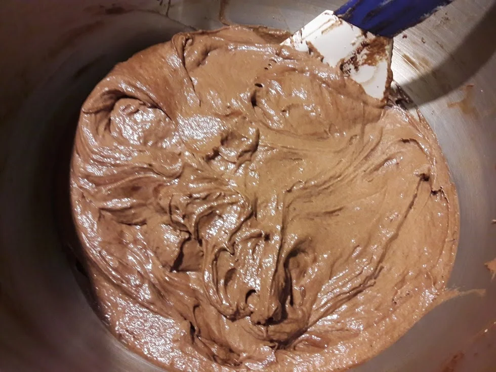 Schwarz wie Ebenholz - Schokoladenkuchen zur kochbar Challenge Dezember 2020 - Rezept - Bild Nr. 15