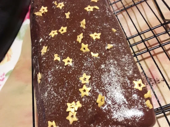 Schwarz wie Ebenholz - Schokoladenkuchen zur kochbar Challenge Dezember 2020 - Rezept - Bild Nr. 18