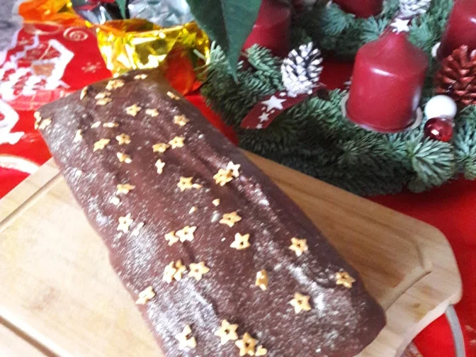 Schwarz wie Ebenholz - Schokoladenkuchen zur kochbar Challenge Dezember 2020 - Rezept - Bild Nr. 19