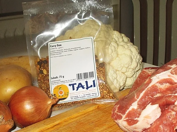 Rezept: Blumenkohl-Kartoffel-Curry auf Schweinefleisch Bild Nr. 9 Blumenkohl-Kartoffel-Curry auf Schweinefleisch - Rezept - Bild Nr. 9