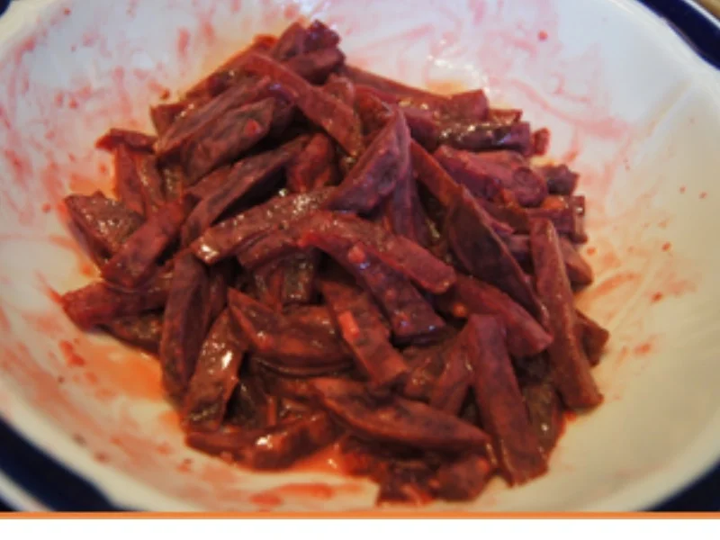 Heringsfilet in Sahnesauce mit Rote-Bete-Salat und Baby-Pellkartoffeln - Rezept - Bild Nr. 6