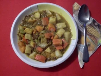 Rezept: Linseneintopf mit Kürbis Linseneintopf mit Kürbis - Rezept