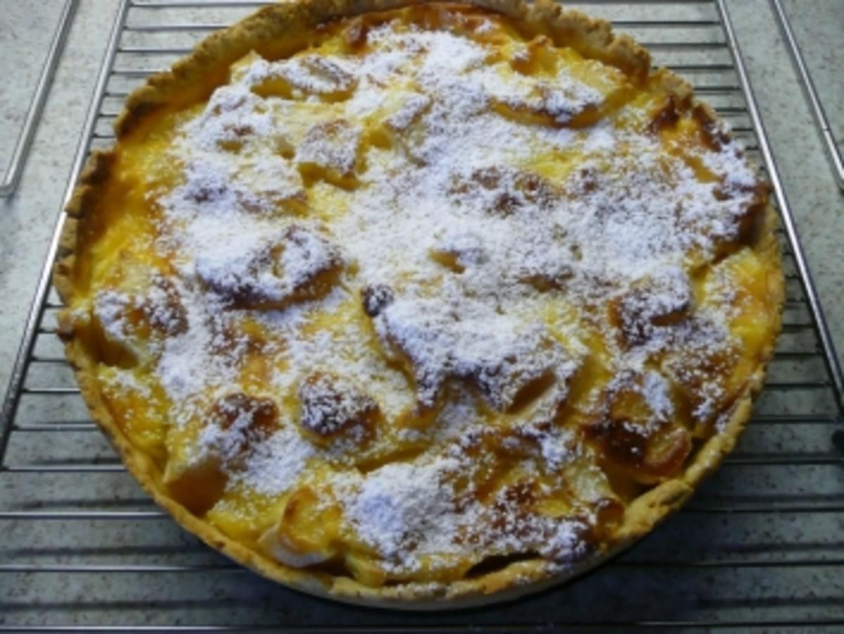 Birnenkuchen mit Puddingguss - Rezept