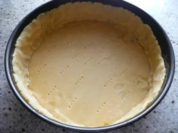 Birnenkuchen mit Puddingguss - Rezept