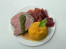Schweinelende mit Kürbis-Kartoffelstampf und Pflaumenchutney - Rezept - Bild Nr. 2